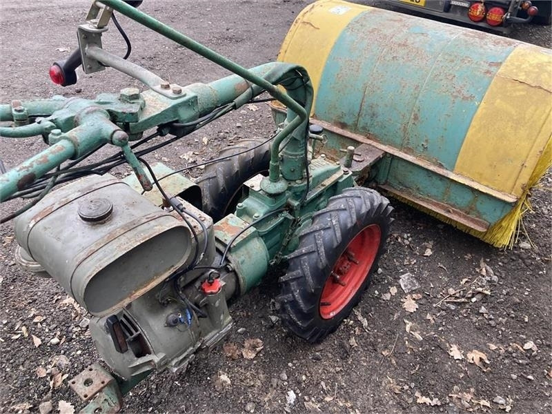 Irus U1200 med 120 cm fejemaskine - Barredora industrial: foto 3 Irus U1200 med 120 cm fejemaskine - Barredora industrial: foto 3