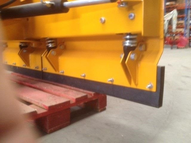 JST MS-200 Sneplov - Cuchilla quitanieves para Maquinaria agrícola: foto 4 JST MS-200 Sneplov - Cuchilla quitanieves para Maquinaria agrícola: foto 4