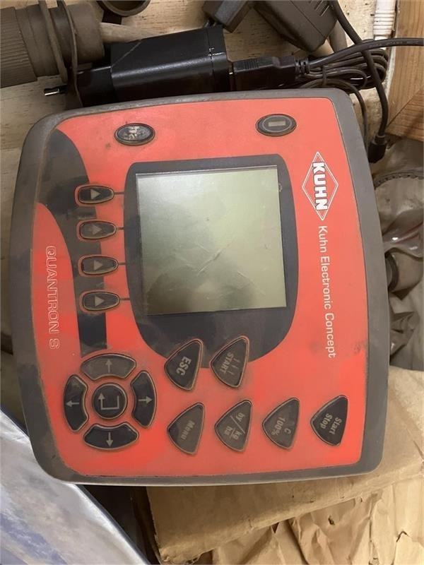 Kuhn Venta NC 4000 Combiliner - Combinado de siembra: foto 4 Kuhn Venta NC 4000 Combiliner - Combinado de siembra: foto 4