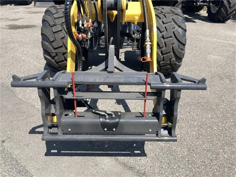 New Holland W80C ZR-HS Long Reach - High Speed - Cargadora de ruedas: foto 4 New Holland W80C ZR-HS Long Reach - High Speed - Cargadora de ruedas: foto 4
