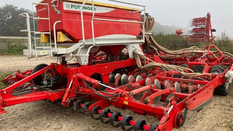 Pöttinger Terrasem C6 Fertilizer - Sembradora: foto 1 Pöttinger Terrasem C6 Fertilizer - Sembradora: foto 1