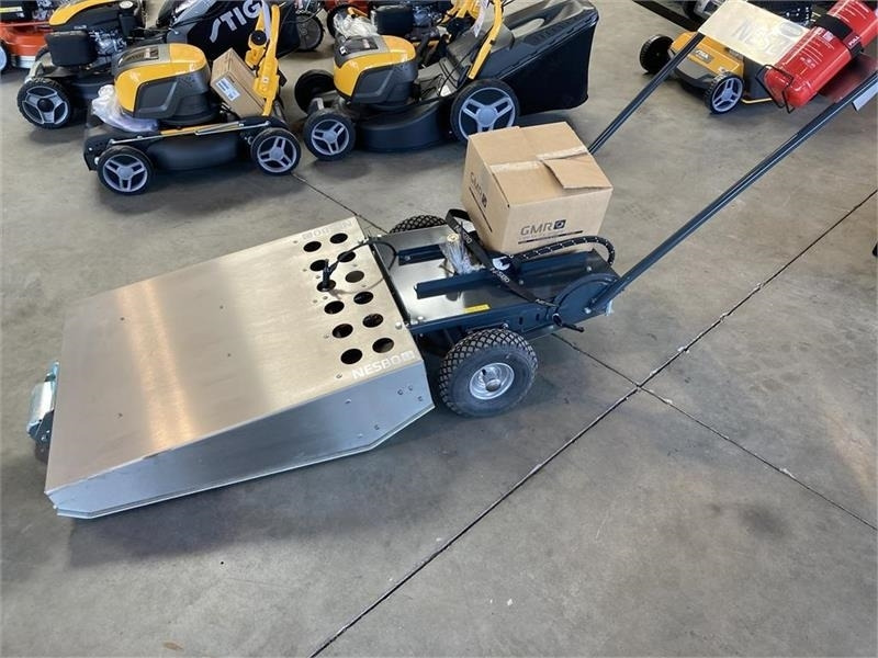 - - - Nesbo GF600E - Vehículo municipal: foto 1 - - - Nesbo GF600E - Vehículo municipal: foto 1