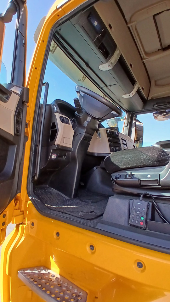 MAN TGX 460 - Cabeza tractora: foto 5 MAN TGX 460 - Cabeza tractora: foto 5