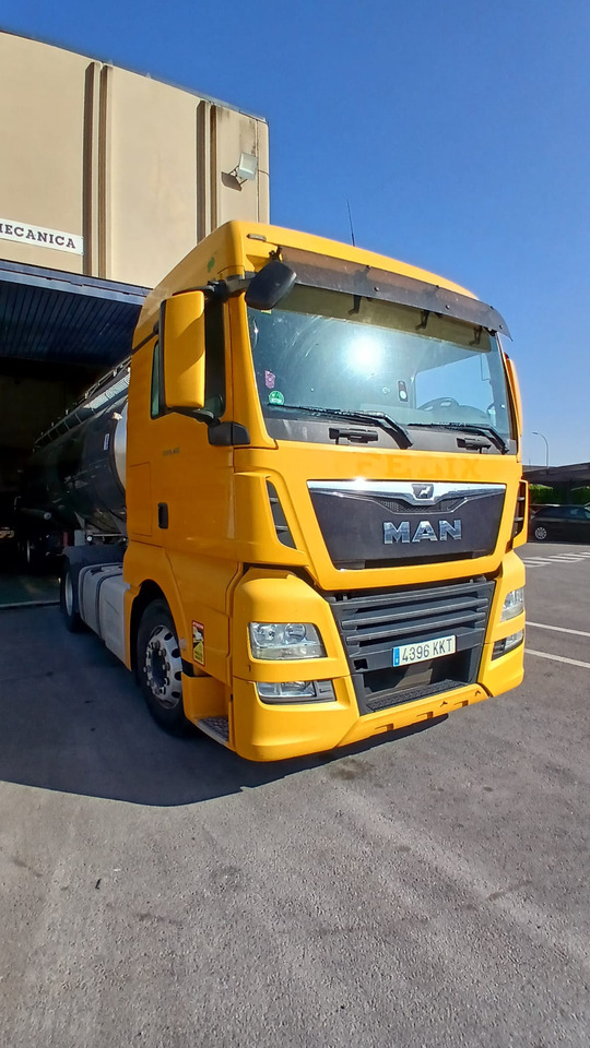 MAN TGX 460 - Cabeza tractora: foto 2 MAN TGX 460 - Cabeza tractora: foto 2