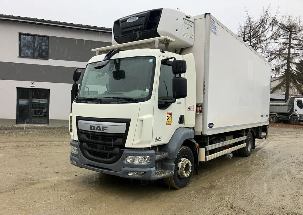DAF Daf LF 16.250 chłodnia multi temperatura 16 palet - Camión frigorífico: foto 1 DAF Daf LF 16.250 chłodnia multi temperatura 16 palet - Camión frigorífico: foto 1