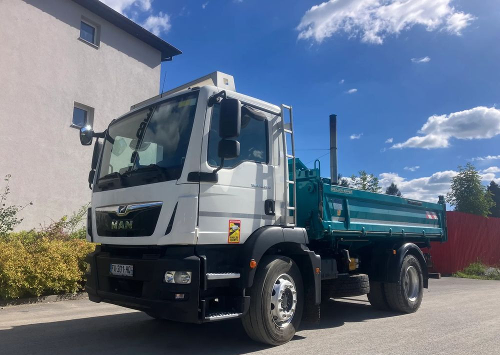 MAN MAN TGM 18.290 kiper MEILLER wywrotka blokada mostu - Camión volquete: foto 2 MAN MAN TGM 18.290 kiper MEILLER wywrotka blokada mostu - Camión volquete: foto 2