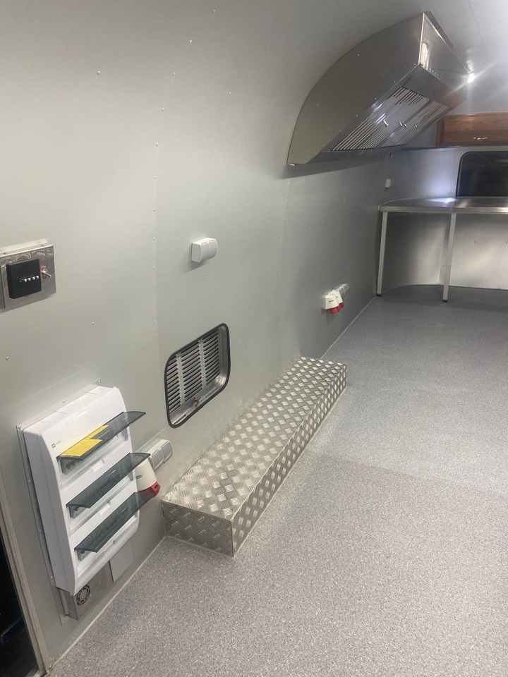 Leasing para 1992 Airstream Classic 1992 Airstream Classic – Fully Rebuilt Vintage Travel Trailer 1992 Airstream Classic 1992 Airstream Classic – Fully Rebuilt Vintage Travel Trailer: foto 15