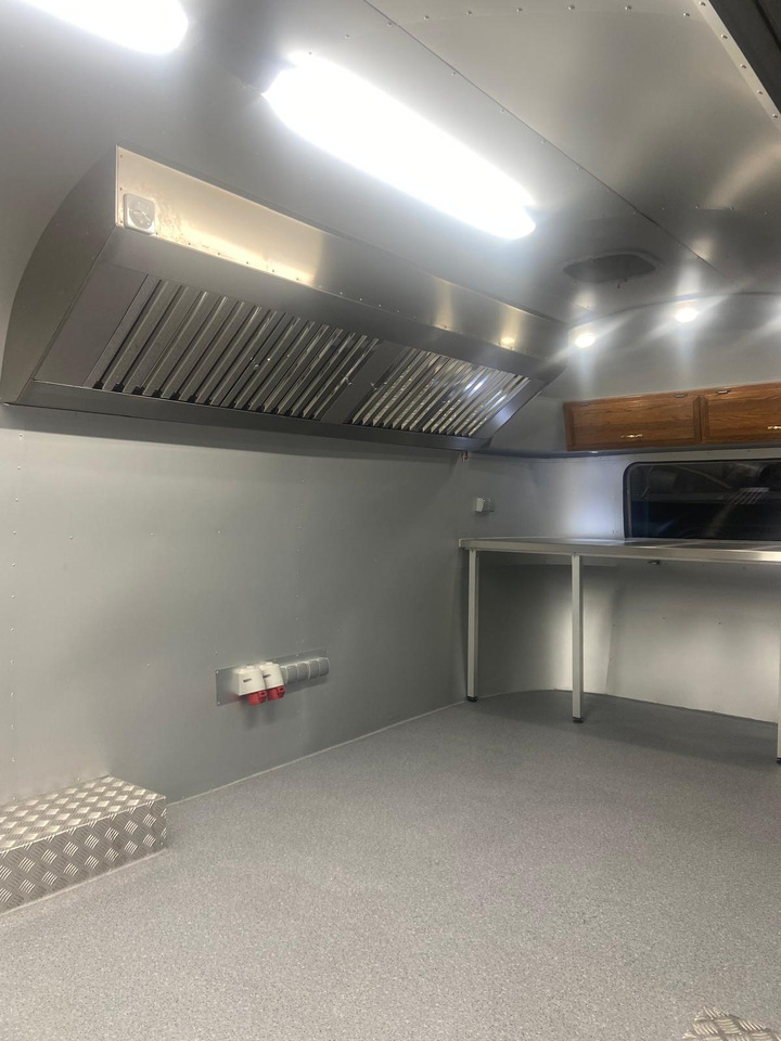 Leasing para 1992 Airstream Classic 1992 Airstream Classic – Fully Rebuilt Vintage Travel Trailer 1992 Airstream Classic 1992 Airstream Classic – Fully Rebuilt Vintage Travel Trailer: foto 30