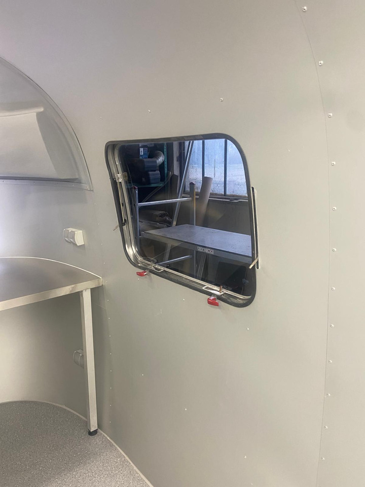 Leasing para 1992 Airstream Classic 1992 Airstream Classic – Fully Rebuilt Vintage Travel Trailer 1992 Airstream Classic 1992 Airstream Classic – Fully Rebuilt Vintage Travel Trailer: foto 18