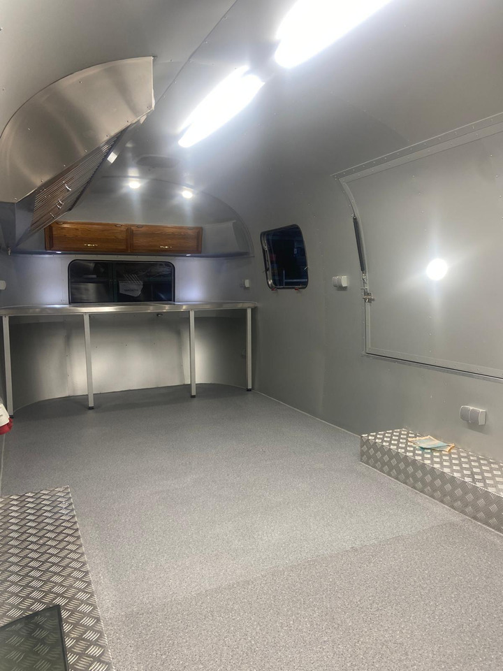 Leasing para 1992 Airstream Classic 1992 Airstream Classic – Fully Rebuilt Vintage Travel Trailer 1992 Airstream Classic 1992 Airstream Classic – Fully Rebuilt Vintage Travel Trailer: foto 32