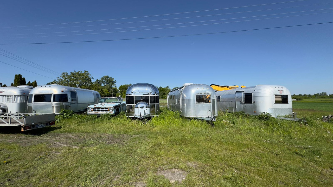 1992 Airstream Classic 1992 Airstream Classic – Fully Rebuilt Vintage Travel Trailer - Remolque venta ambulante: foto 2 1992 Airstream Classic 1992 Airstream Classic – Fully Rebuilt Vintage Travel Trailer - Remolque venta ambulante: foto 2