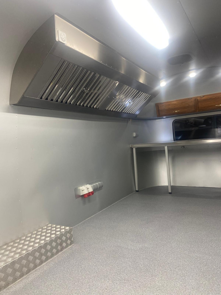 Leasing para 1992 Airstream Classic 1992 Airstream Classic – Fully Rebuilt Vintage Travel Trailer 1992 Airstream Classic 1992 Airstream Classic – Fully Rebuilt Vintage Travel Trailer: foto 16