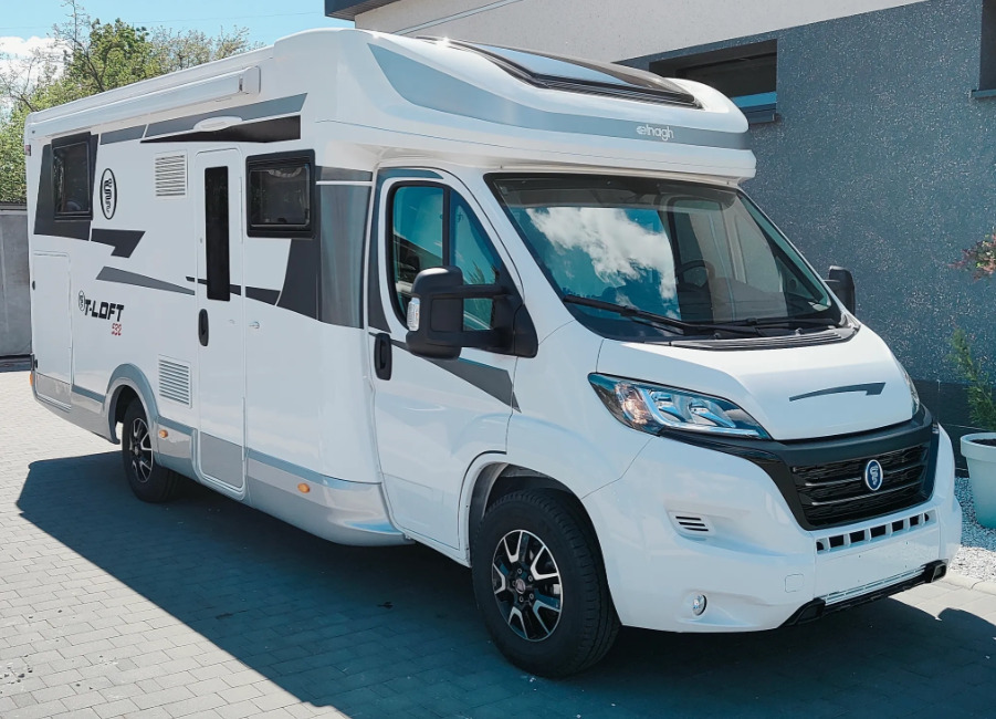 Fiat Ducato Elnagh T-Loft 532 Motorhome | 2024 | Winter Package | Solar Panel | Reversing Camera | Alarm | 17,000 km - Autocaravana: foto 1 Fiat Ducato Elnagh T-Loft 532 Motorhome | 2024 | Winter Package | Solar Panel | Reversing Camera | Alarm | 17,000 km - Autocaravana: foto 1