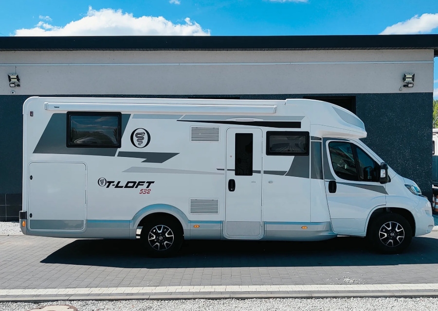 Elnagh Elnagh T-Loft 532 WINTER Alarm Solar Camera Air Conditioning Truma Diesel E FV23% Awning Remis Retrofitted - Cámper: foto 3 Elnagh Elnagh T-Loft 532 WINTER Alarm Solar Camera Air Conditioning Truma Diesel E FV23% Awning Remis Retrofitted - Cámper: foto 3