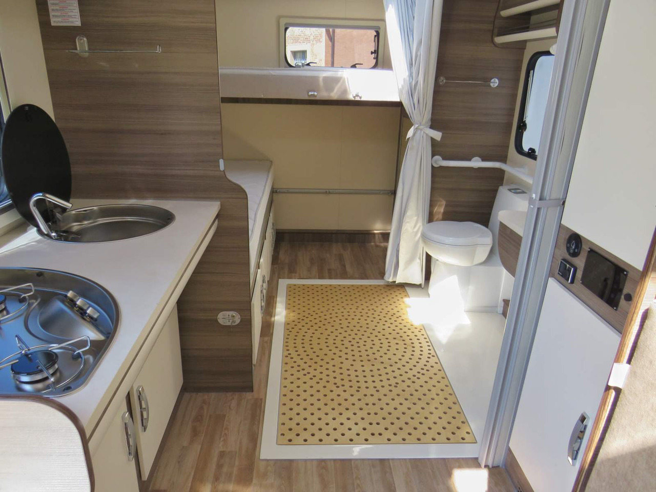 Leasing para Fiat Ducato RETRACTABLE PLATFORM (300KG CAPACITY) Fiat Ducato RETRACTABLE PLATFORM (300KG CAPACITY): foto 12