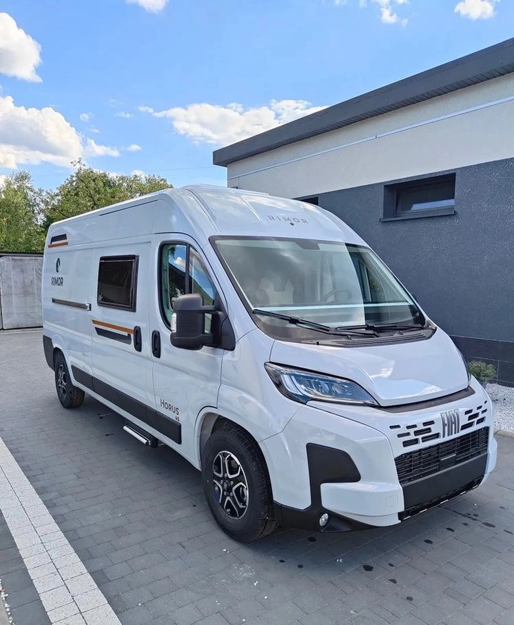 Fiat Ducato Rimor Horus 45 NEW AUTOMAT Grau Truma Diesel Lampen FULL LED 4-Sitzer - Cámper: foto 2 Fiat Ducato Rimor Horus 45 NEW AUTOMAT Grau Truma Diesel Lampen FULL LED 4-Sitzer - Cámper: foto 2