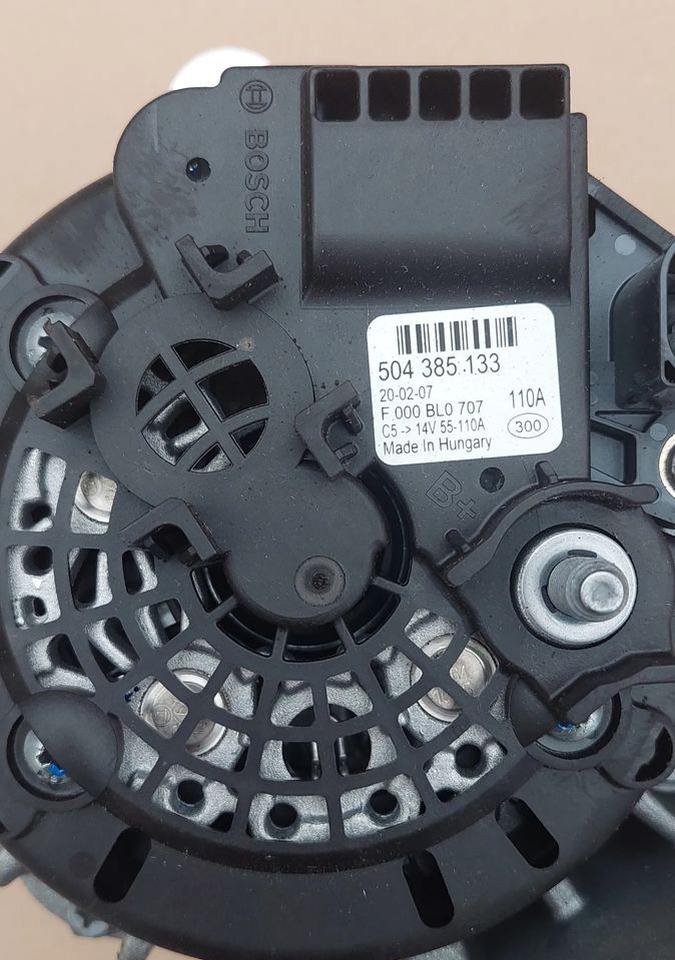 ALTERNATOR BOSCH NOWY - Alternador: foto 3 ALTERNATOR BOSCH NOWY - Alternador: foto 3