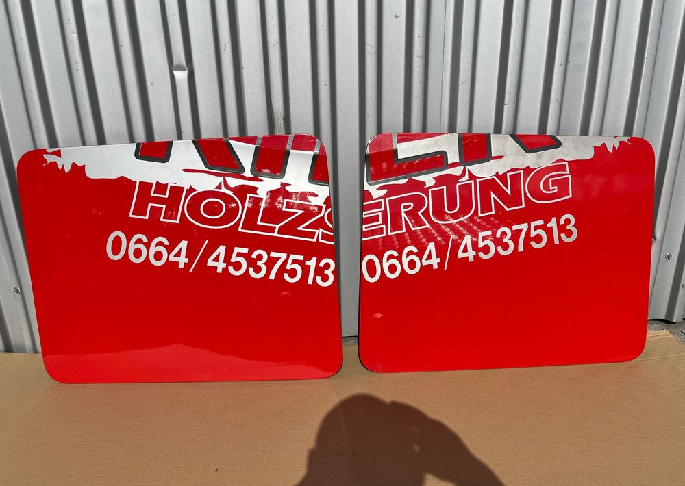 Drzwiczki schowka Scania S R klapa drzwi NGS NGR - Carrocería y exterior para Camión: foto 1 Drzwiczki schowka Scania S R klapa drzwi NGS NGR - Carrocería y exterior para Camión: foto 1