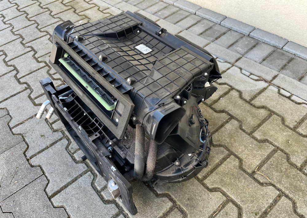 Nagrzewnica DAF XF 106 euro 6 lift dmuchawa - Calefacción/ Ventilación para Camión: foto 2 Nagrzewnica DAF XF 106 euro 6 lift dmuchawa - Calefacción/ Ventilación para Camión: foto 2