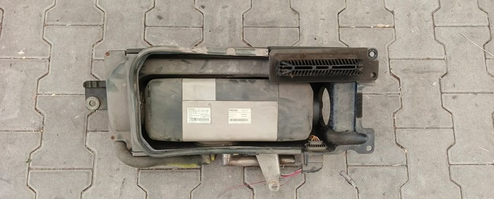 RENAULT GAMA T WEBASTO OGRZEWANIE POSTOJOWE AIR TOP EVO 3900 - Calefacción/ Ventilación para Camión: foto 1 RENAULT GAMA T WEBASTO OGRZEWANIE POSTOJOWE AIR TOP EVO 3900 - Calefacción/ Ventilación para Camión: foto 1