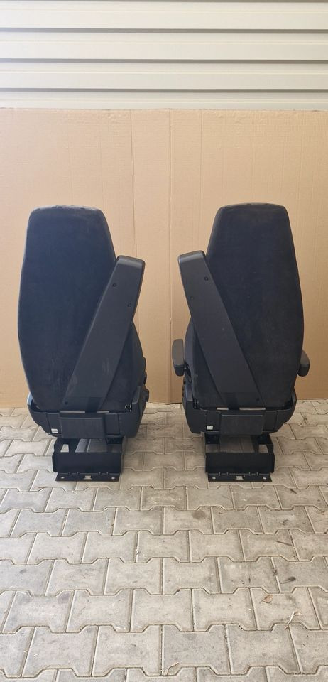 SCANIA R S FOTEL FOTELE KOMPLET - Asiento para Camión: foto 2 SCANIA R S FOTEL FOTELE KOMPLET - Asiento para Camión: foto 2
