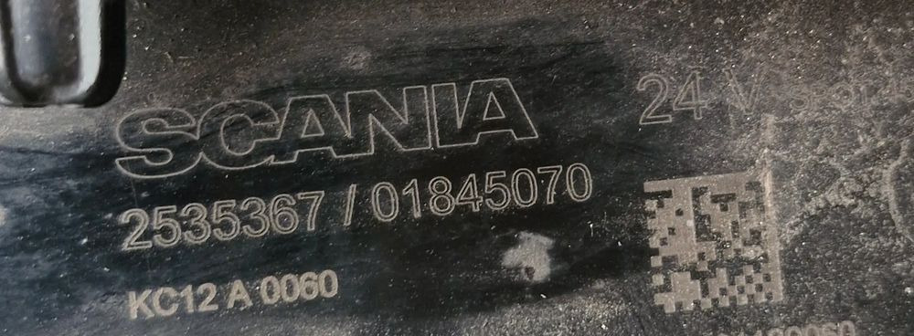 SCANIA R S HALOGEN DALEKOSIĘŻNY HALOGENY 2535366 2535367 - Luz/ Iluminación para Camión: foto 3 SCANIA R S HALOGEN DALEKOSIĘŻNY HALOGENY 2535366 2535367 - Luz/ Iluminación para Camión: foto 3