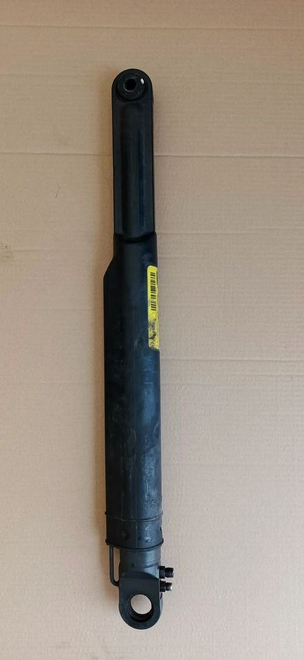 SCANIA R S SIŁOWNIK DRĄŻEK PODNOSZENIA KABINY 2567559 - Cilindro hidráulico para Camión: foto 1 SCANIA R S SIŁOWNIK DRĄŻEK PODNOSZENIA KABINY 2567559 - Cilindro hidráulico para Camión: foto 1