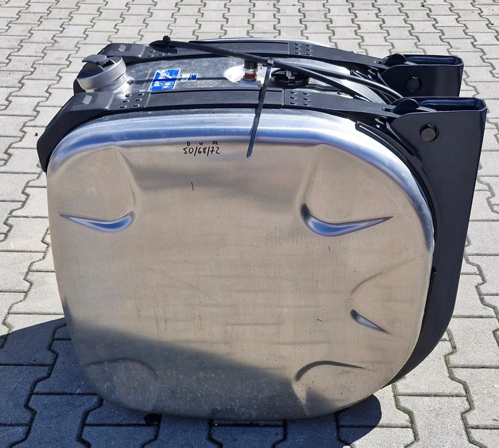 SCANIA R S ZBIORNIK PALIWA 220L NOWY - Sistema de combustible: foto 4 SCANIA R S ZBIORNIK PALIWA 220L NOWY - Sistema de combustible: foto 4
