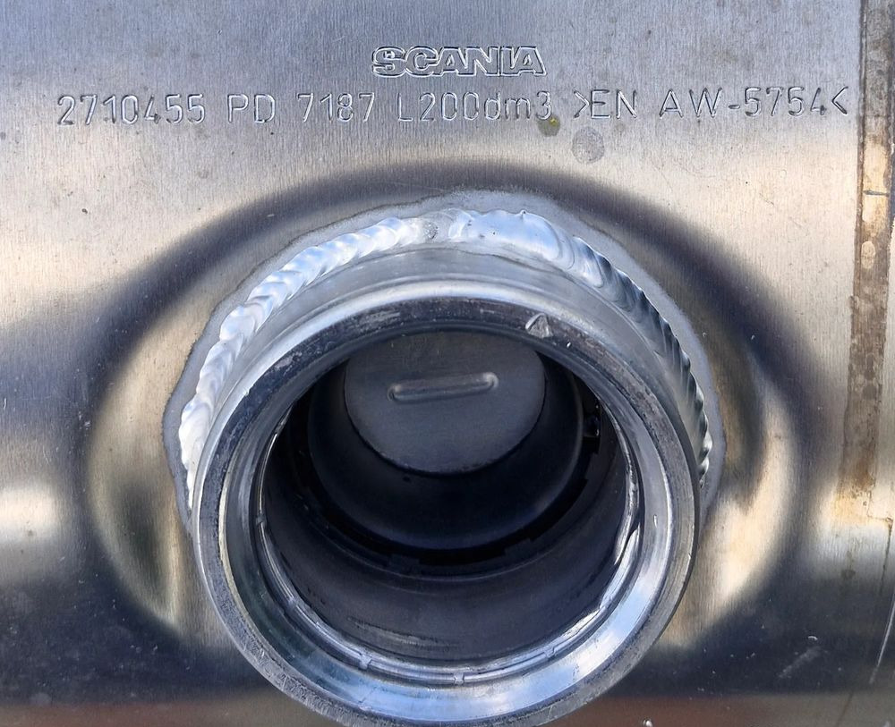 SCANIA R S ZBIORNIK PALIWA 265L NOWY - Sistema de combustible: foto 3 SCANIA R S ZBIORNIK PALIWA 265L NOWY - Sistema de combustible: foto 3