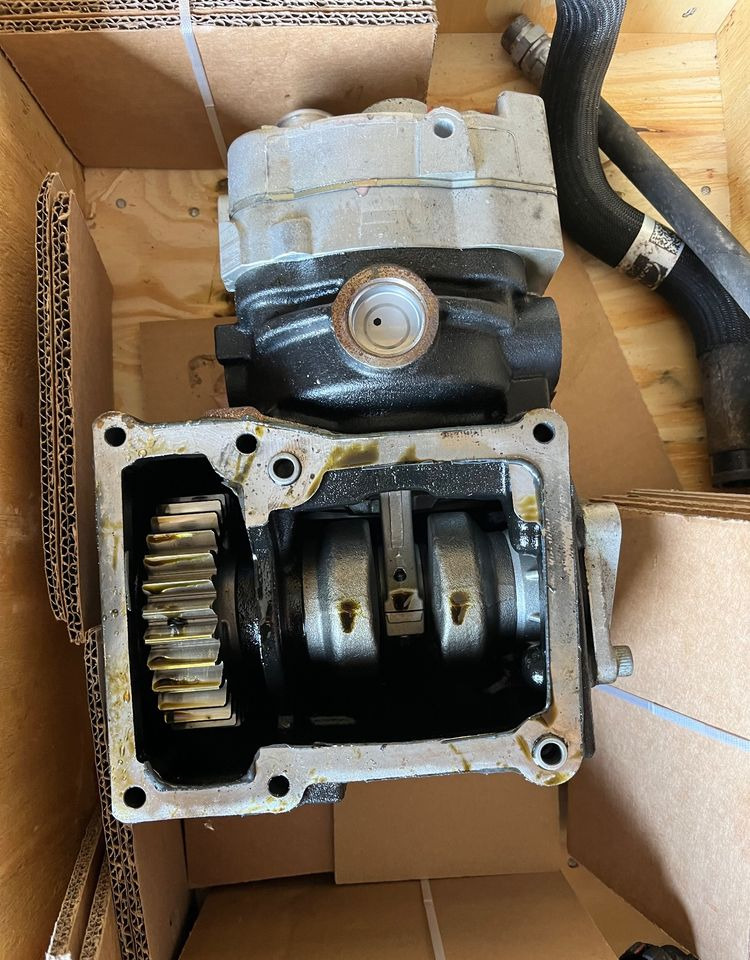 Sprężarka powietrza MAN TGX TGS euro 6 kompresor D26 - Motor para Camión: foto 4 Sprężarka powietrza MAN TGX TGS euro 6 kompresor D26 - Motor para Camión: foto 4