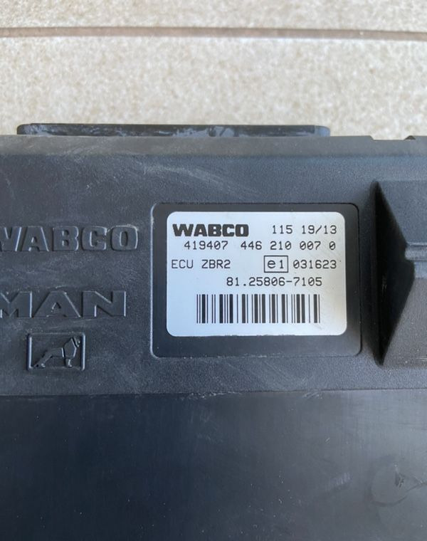 Sterownik ZBR 2 MAN TGX TGS euro 6 komputer - Unidad de control para Camión: foto 2 Sterownik ZBR 2 MAN TGX TGS euro 6 komputer - Unidad de control para Camión: foto 2