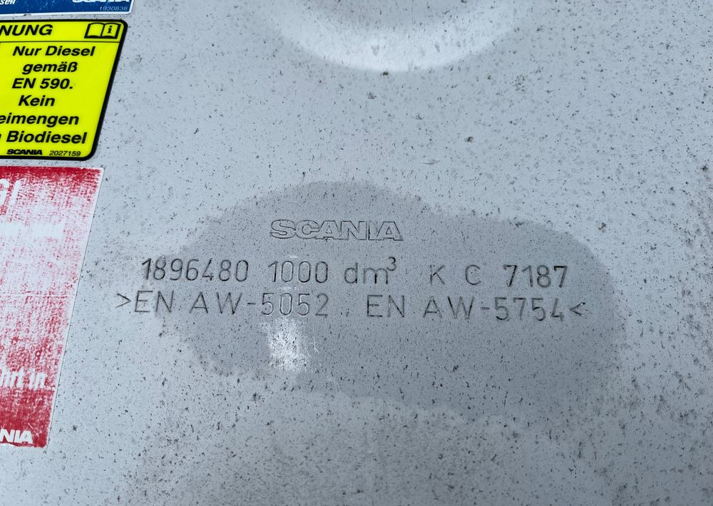 Zbiornik Scania 1000 litrów bak - Depósito de combustible para Camión: foto 4 Zbiornik Scania 1000 litrów bak - Depósito de combustible para Camión: foto 4