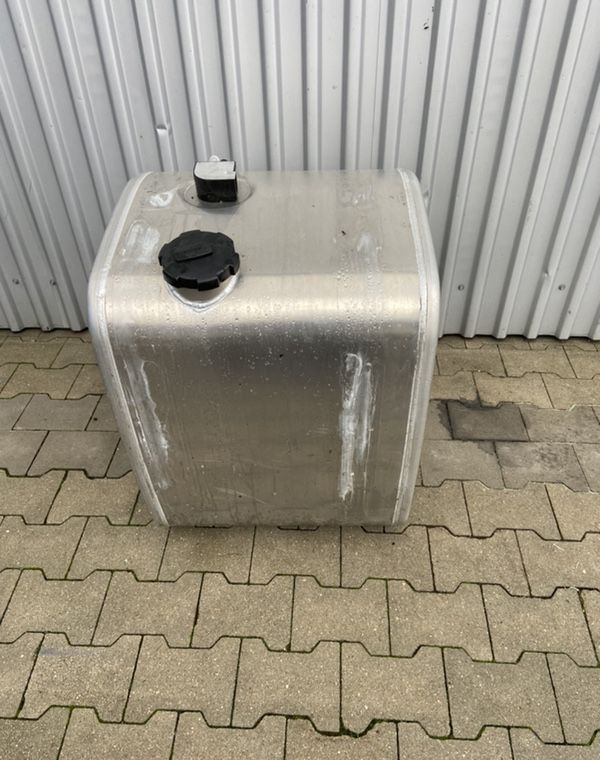Zbiornik paliwa Volvo FH FM Renault 240 litrów jak NOWY bak - Depósito de combustible para Camión: foto 1 Zbiornik paliwa Volvo FH FM Renault 240 litrów jak NOWY bak - Depósito de combustible para Camión: foto 1