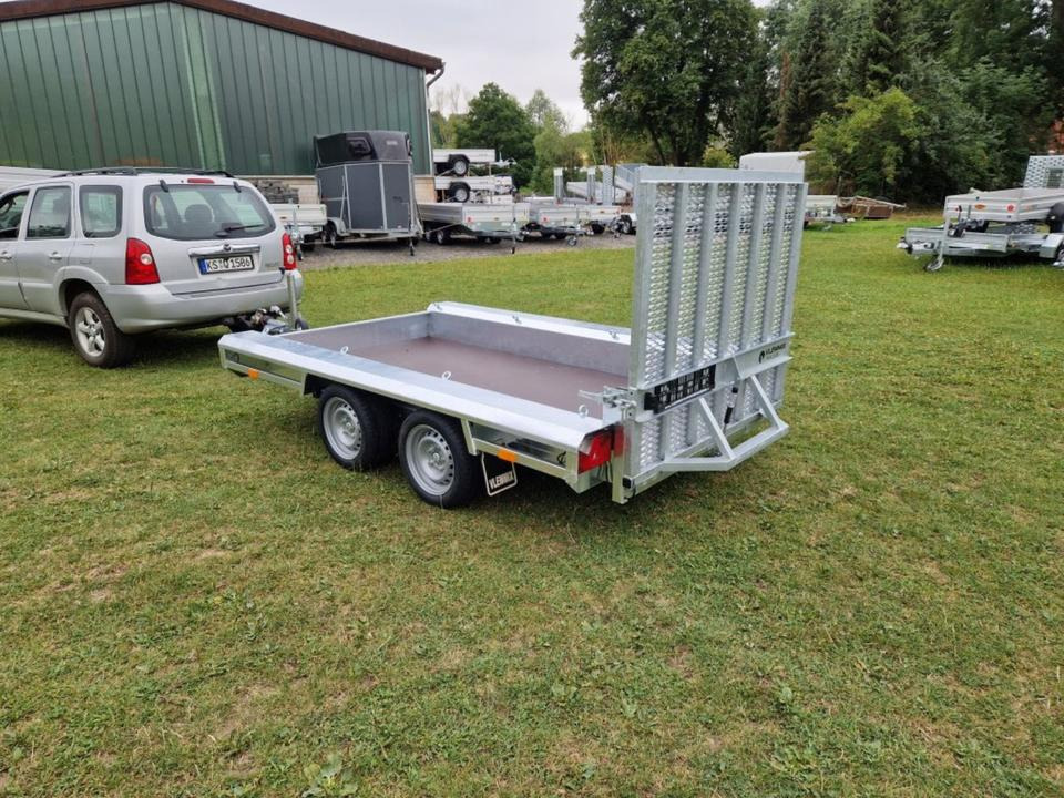 Bau- Maschinentransporte 2,7t Minibagger PKW-Anhänger - Remolque porta maquinaria: foto 2 Bau- Maschinentransporte 2,7t Minibagger PKW-Anhänger - Remolque porta maquinaria: foto 2