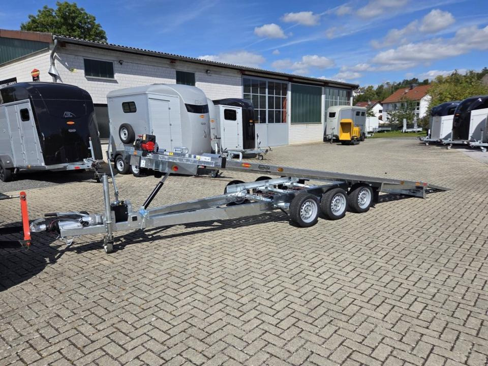 Böckmann PKW-Anhänger, Autotransporter 3,5to. E-Winde 100 km/h - Remolque portavehículos: foto 4 Böckmann PKW-Anhänger, Autotransporter 3,5to. E-Winde 100 km/h - Remolque portavehículos: foto 4