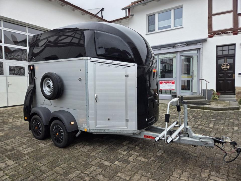 Böckmann Pferdeanhänger Champion R SaKa. WCF-Fahrwerk 100 km/h - Remolque para caballos: foto 2 Böckmann Pferdeanhänger Champion R SaKa. WCF-Fahrwerk 100 km/h - Remolque para caballos: foto 2