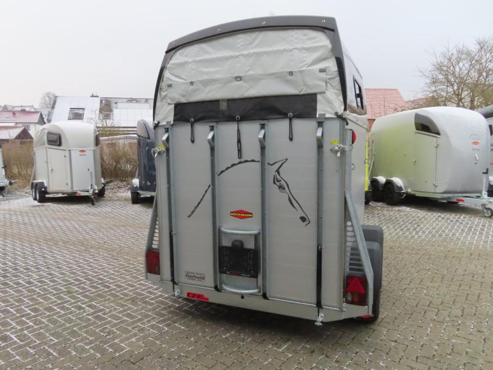 Remolque para caballos Böckmann Pferdeanhänger Champion R extra Fenster Dachlüfter SaKa.: foto 15
