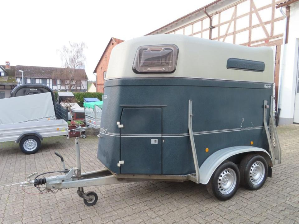 Böckmann Pferdeanhänger, Comfort, Alub. Sattelk. 100 km/h - Remolque para caballos: foto 1 Böckmann Pferdeanhänger, Comfort, Alub. Sattelk. 100 km/h - Remolque para caballos: foto 1