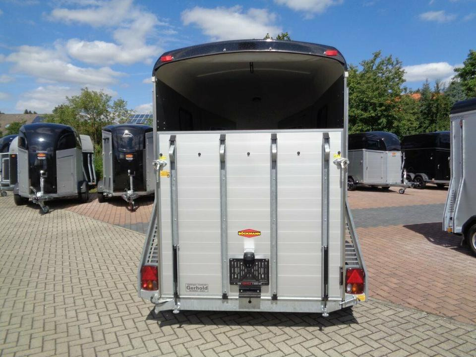Böckmann Pferdeanhänger, Portax Esprit, SaKa.Flügeltür,100 km/h - Remolque para caballos: foto 5 Böckmann Pferdeanhänger, Portax Esprit, SaKa.Flügeltür,100 km/h - Remolque para caballos: foto 5