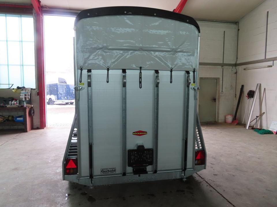 Böckmann Pferdeanhänger Portax Esprit s+b Aluboden, Sattelkammer - Remolque para caballos: foto 5 Böckmann Pferdeanhänger Portax Esprit s+b Aluboden, Sattelkammer - Remolque para caballos: foto 5