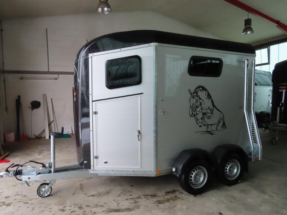 Böckmann Pferdeanhänger Portax Esprit s+b Aluboden, Sattelkammer - Remolque para caballos: foto 3 Böckmann Pferdeanhänger Portax Esprit s+b Aluboden, Sattelkammer - Remolque para caballos: foto 3