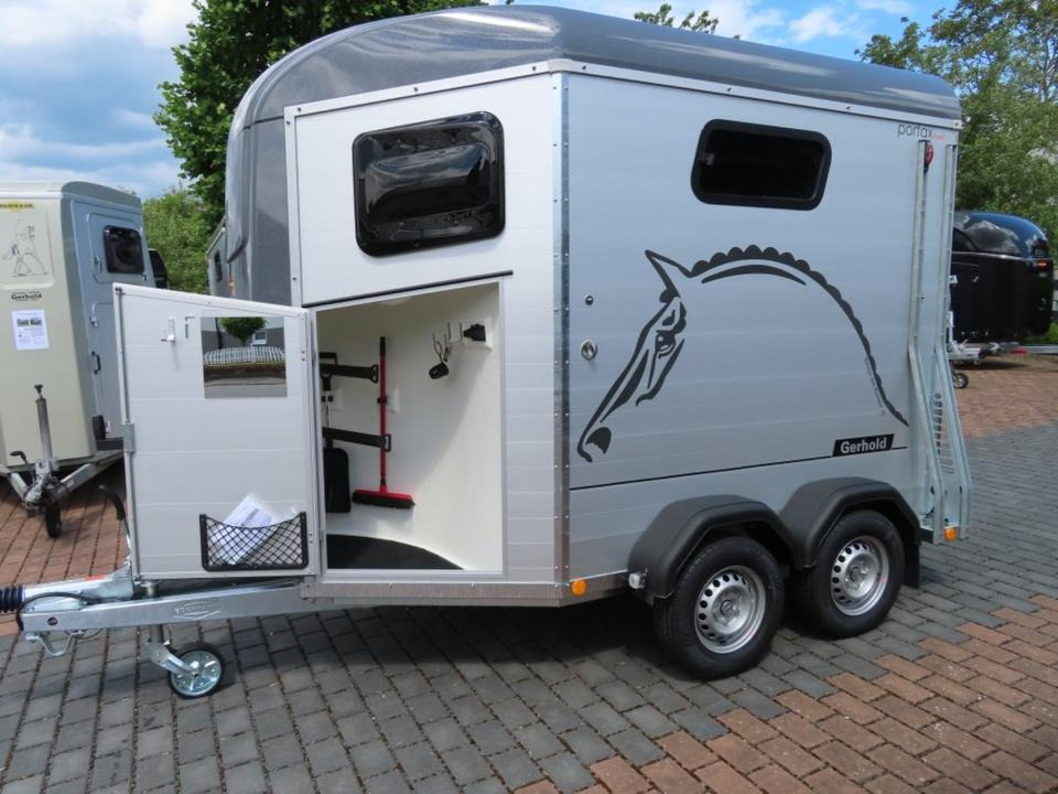 Böckmann Pferdeanhänger, Portax,Sondermodell Aluboden, Sattelkam. - Remolque para caballos: foto 3 Böckmann Pferdeanhänger, Portax,Sondermodell Aluboden, Sattelkam. - Remolque para caballos: foto 3