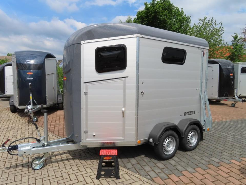 Böckmann Pferdeanhänger, Portax,Sondermodell Aluboden, Sattelkam. - Remolque para caballos: foto 4 Böckmann Pferdeanhänger, Portax,Sondermodell Aluboden, Sattelkam. - Remolque para caballos: foto 4