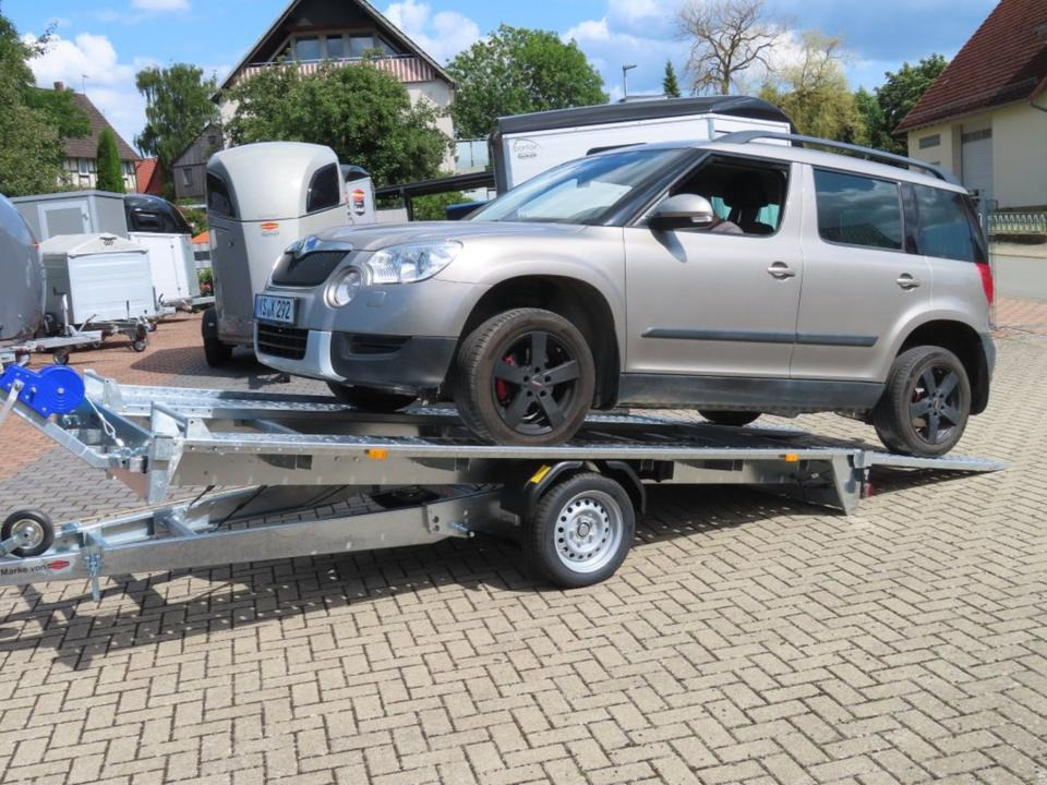 Böckmann-T PV,Autotransporter, 1,8 to. kippbar,PKW Anhänger,100 k - Remolque portavehículos: foto 2 Böckmann-T PV,Autotransporter, 1,8 to. kippbar,PKW Anhänger,100 k - Remolque portavehículos: foto 2