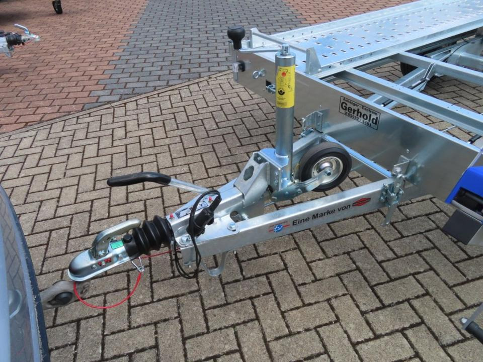 Böckmann-T PV,Autotransporter, 1,8 to. kippbar,PKW Anhänger,100 k - Remolque portavehículos: foto 4 Böckmann-T PV,Autotransporter, 1,8 to. kippbar,PKW Anhänger,100 k - Remolque portavehículos: foto 4