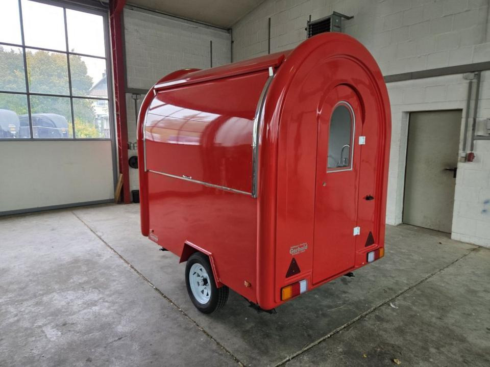 PKW-Anhänger Food-Trailer Verkaufsanhänger Imbiss Abzugshaube - Remolque venta ambulante: foto 3 PKW-Anhänger Food-Trailer Verkaufsanhänger Imbiss Abzugshaube - Remolque venta ambulante: foto 3