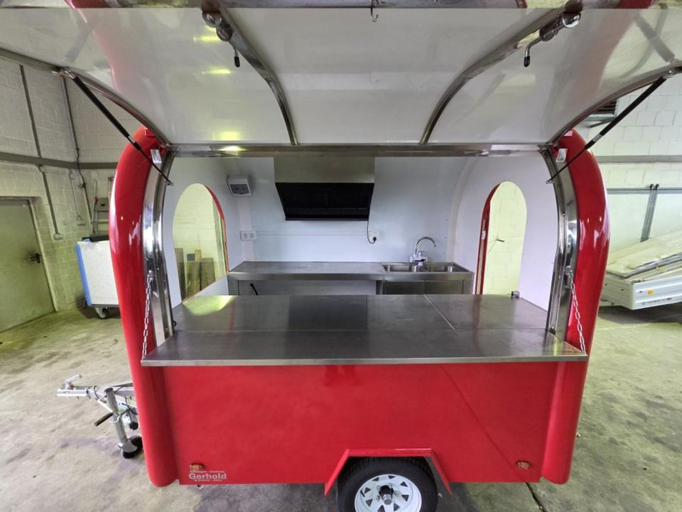 PKW-Anhänger Food-Trailer Verkaufsanhänger Imbiss Abzugshaube - Remolque venta ambulante: foto 2 PKW-Anhänger Food-Trailer Verkaufsanhänger Imbiss Abzugshaube - Remolque venta ambulante: foto 2
