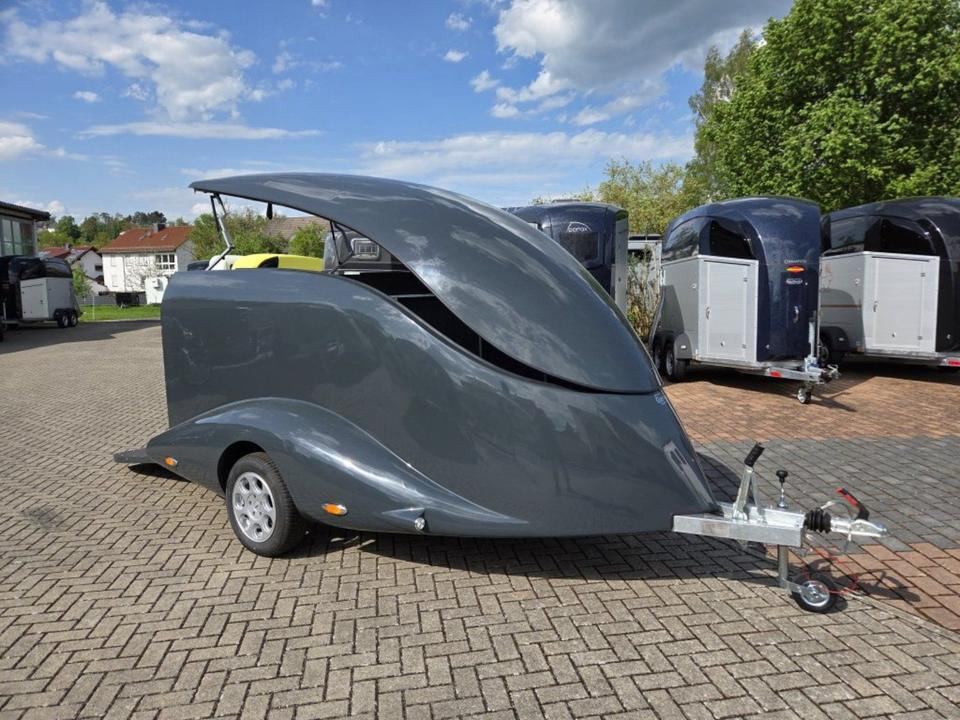 PKW Anhänger geschlossen Motorrad Mieten Leihen 1000kg 100km/h - Remolque para moto: foto 5 PKW Anhänger geschlossen Motorrad Mieten Leihen 1000kg 100km/h - Remolque para moto: foto 5