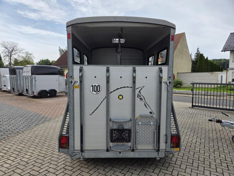 Pferdeanhänger Böckmann Portax L SR WCF 100km/h Flügeltür - Remolque para caballos: foto 3 Pferdeanhänger Böckmann Portax L SR WCF 100km/h Flügeltür - Remolque para caballos: foto 3