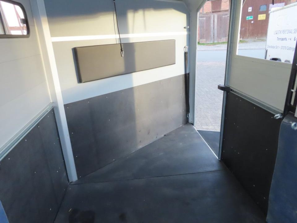 Remolque para caballos Pferdeanhänger Cheval Liberte MAXI 2 Sattelraum 100 km/h Kamera: foto 9